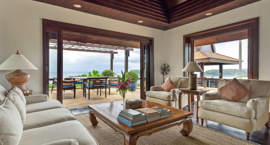 For sale 5 bedrooms villa in Mueang Phuket, Phuket
