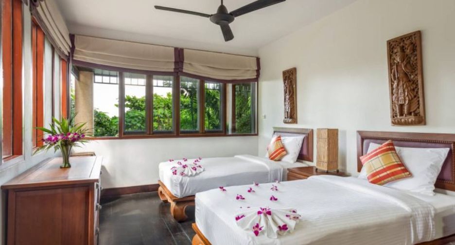 For sale 5 bedrooms villa in Mueang Phuket, Phuket