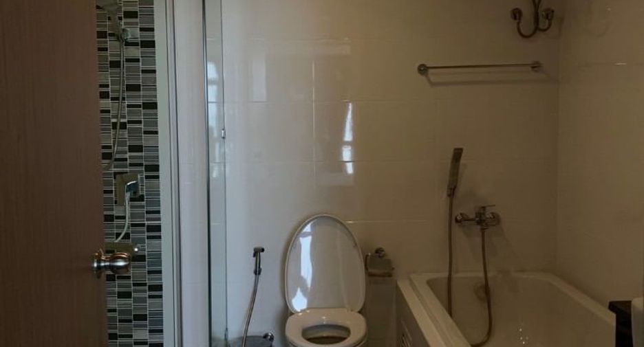 For rent and for sale 3 bedrooms condo in Si Racha, Chonburi