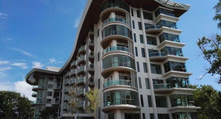 For rent and for sale 3 bedrooms condo in Si Racha, Chonburi