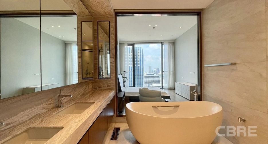 Condo en venta de 2 habitaciones en Pathum Wan, Bangkok
