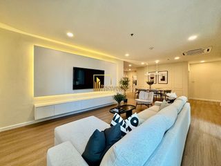Condo en alquiler de 3 habitaciones en Pathum Wan, Bangkok