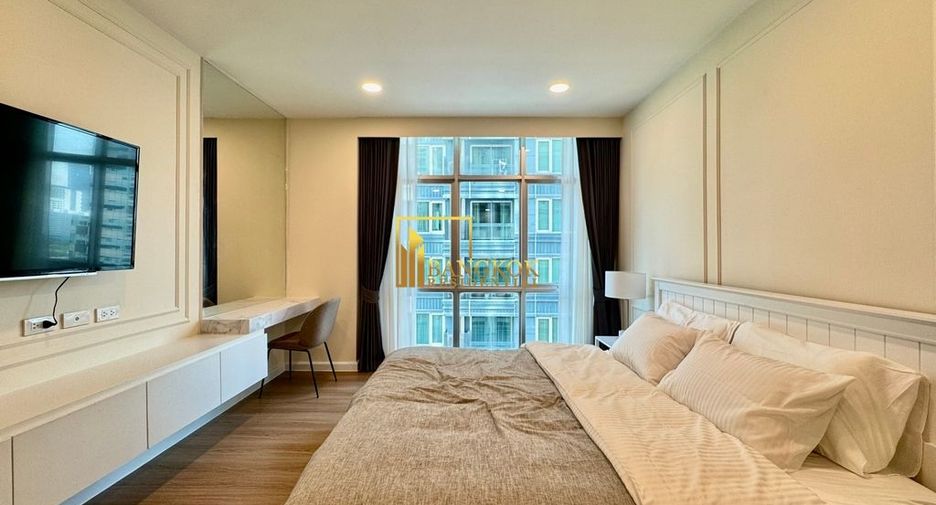 For rent 3 bedrooms condo in Pathum Wan, Bangkok