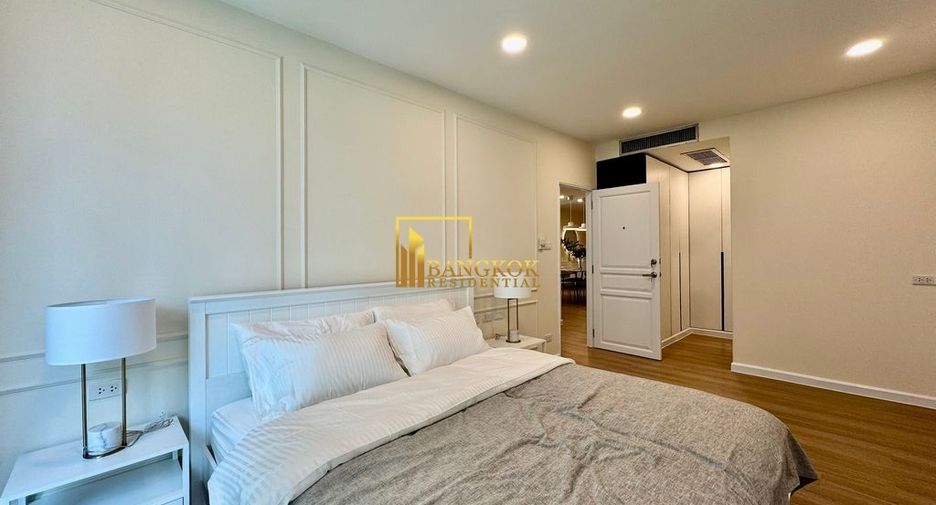 For rent 3 bedrooms condo in Pathum Wan, Bangkok
