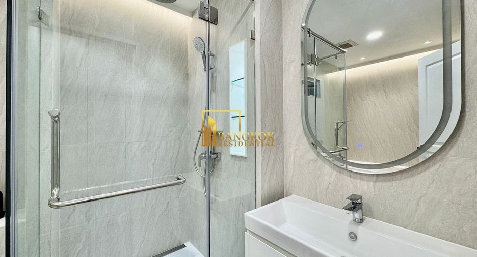 For rent 3 bedrooms condo in Pathum Wan, Bangkok