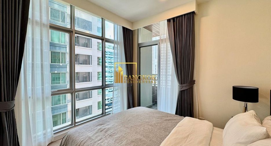 For rent 3 bedrooms condo in Pathum Wan, Bangkok