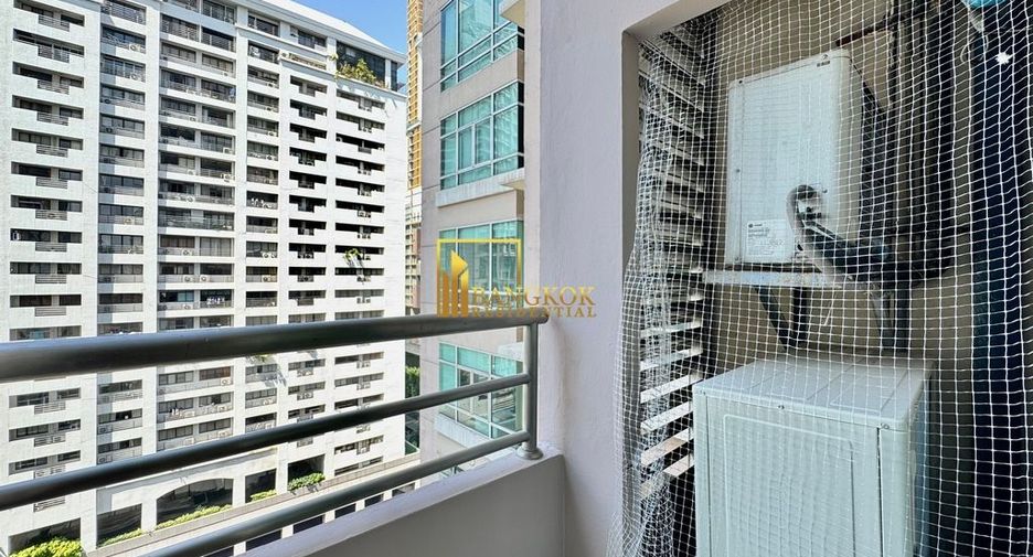 For rent 3 bedrooms condo in Pathum Wan, Bangkok