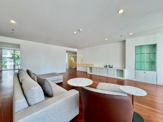 出租 4 卧室 公寓式住宅 在 Watthana, 曼谷