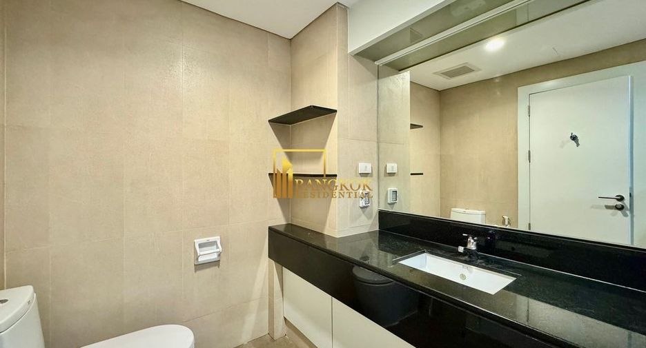 For rent 4 bedrooms apartment in Watthana, Bangkok