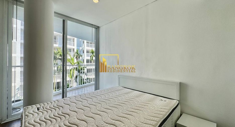 For rent 4 bedrooms apartment in Watthana, Bangkok