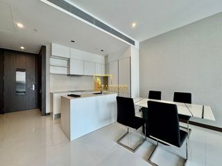 For rent 2 bedrooms condo in Khlong Toei, Bangkok