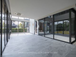 For sale 5 Beds house in Suan Luang, Bangkok