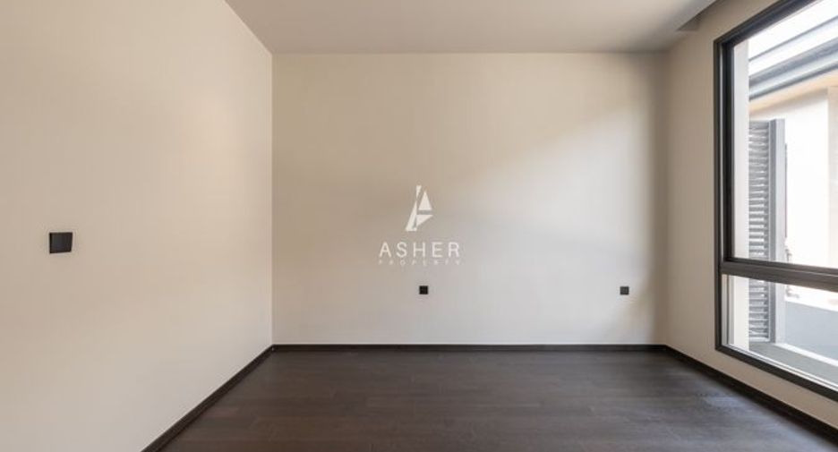 For sale 5 bedrooms house in Suan Luang, Bangkok