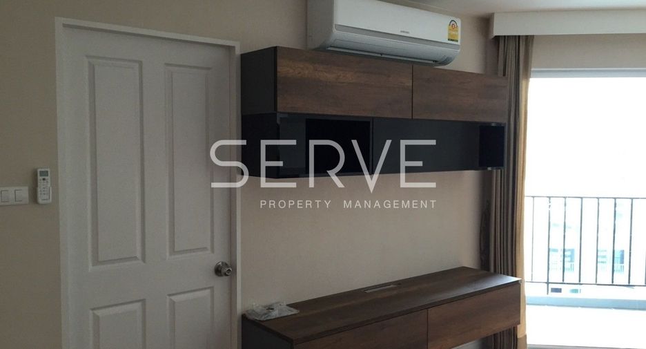 For rent 2 bed condo in Huai Khwang, Bangkok