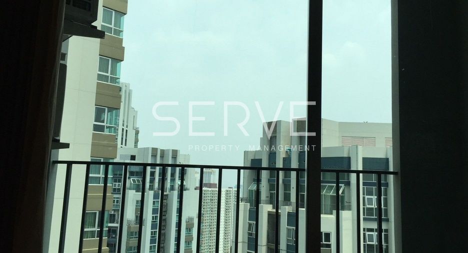 For rent 2 bed condo in Huai Khwang, Bangkok