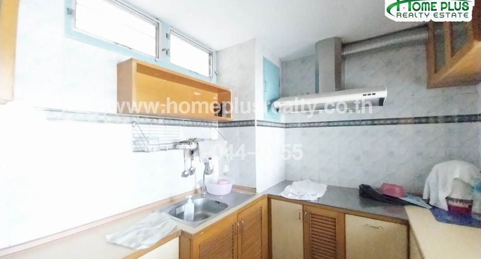 For sale 2 bedrooms condo in Pak Kret, Nonthaburi