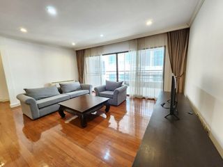 À louer 3 chambres appartement à Khlong Toei, Bangkok