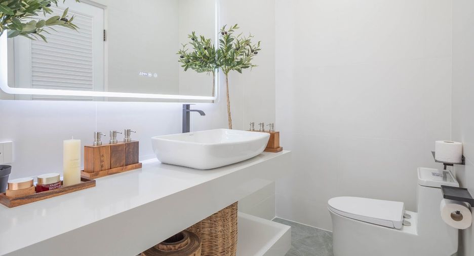 À vendre 5 chambres villa à Bang Lamung, Chonburi