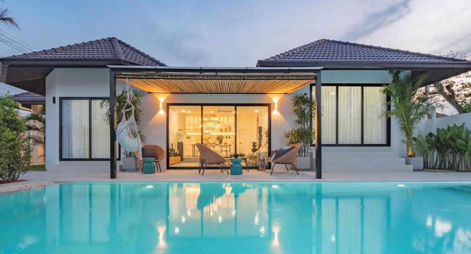 À vendre 5 chambres villa à Bang Lamung, Chonburi
