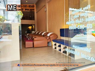For sale 11 bedrooms retail Space in Khlong Toei, Bangkok