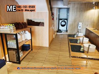 For sale 11 bedrooms retail Space in Khlong Toei, Bangkok