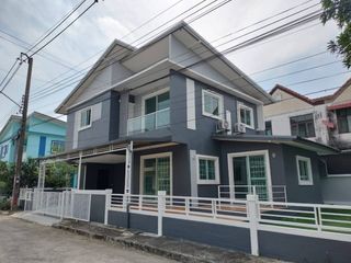 For sale 3 Beds house in Lam Luk Ka, Pathum Thani