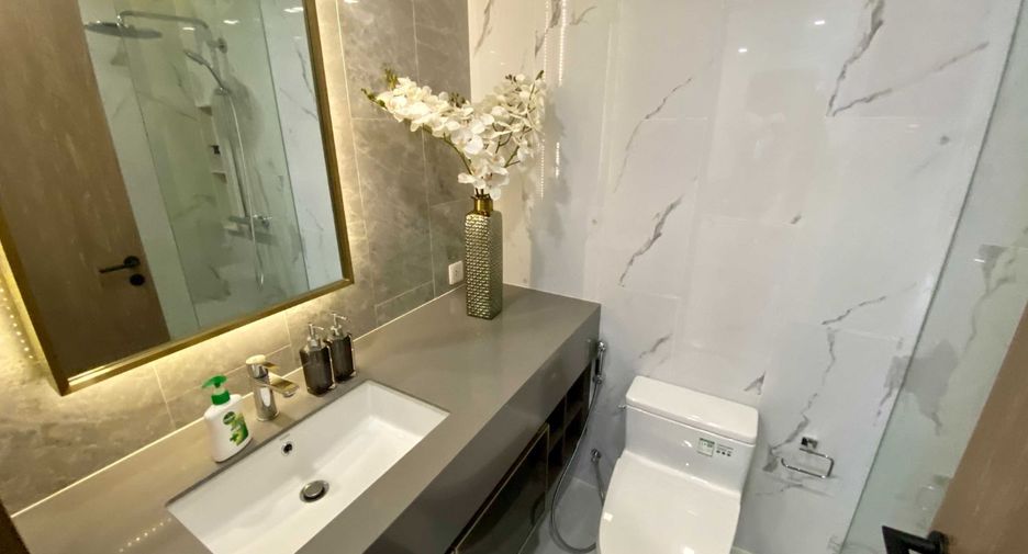 For rent 2 ベッドルーム condo in Khlong Toei, Bangkok
