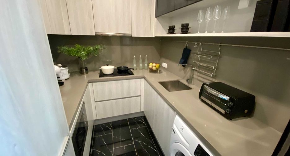 For rent 2 ベッドルーム condo in Khlong Toei, Bangkok