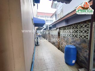 For sale 2 ベッドルーム house in Khlong Sam Wa, Bangkok