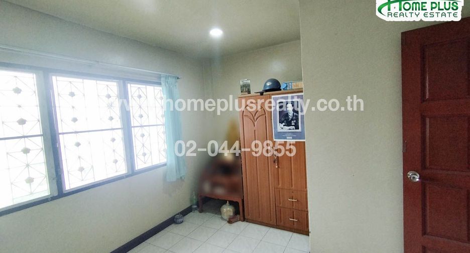 For sale 2 ベッドルーム house in Khlong Sam Wa, Bangkok
