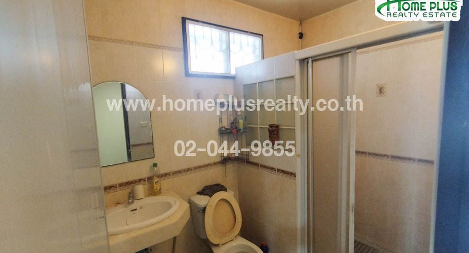 For sale 2 ベッドルーム house in Khlong Sam Wa, Bangkok