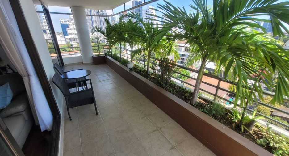 Apartamento en alquiler de 2 habitaciones en Khlong Toei, Bangkok