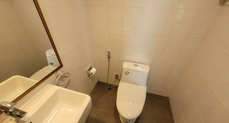 Apartamento en alquiler de 2 habitaciones en Khlong Toei, Bangkok