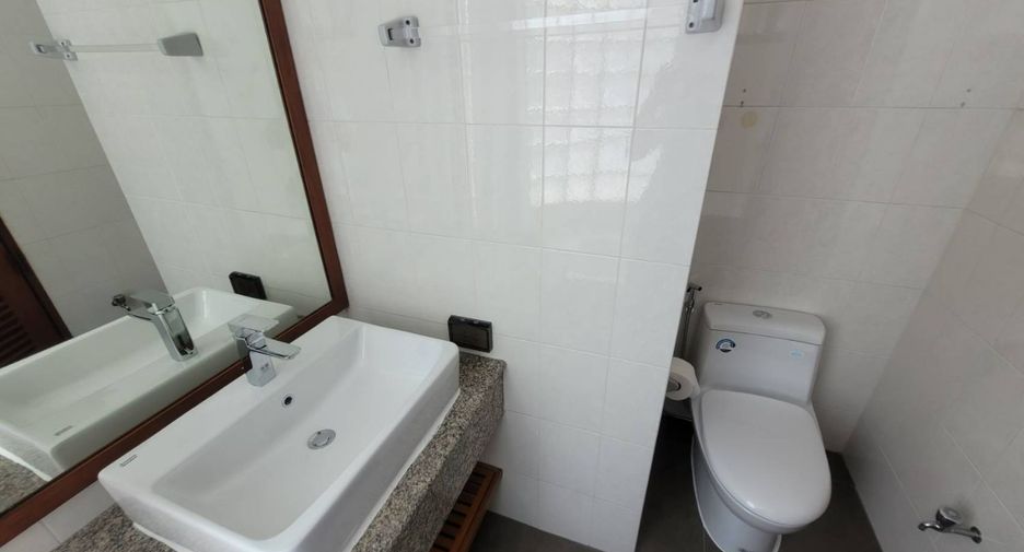 Apartamento en alquiler de 2 habitaciones en Khlong Toei, Bangkok