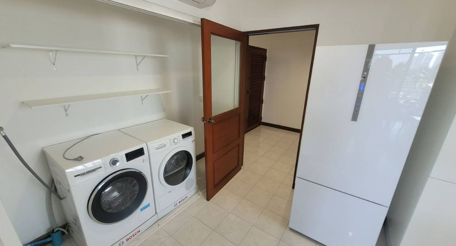 Apartamento en alquiler de 2 habitaciones en Khlong Toei, Bangkok