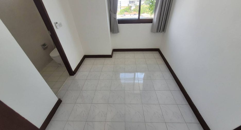 Apartamento en alquiler de 2 habitaciones en Khlong Toei, Bangkok