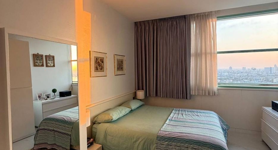 Condo en venta de 2 habitaciones en Bang Kho Laem, Bangkok