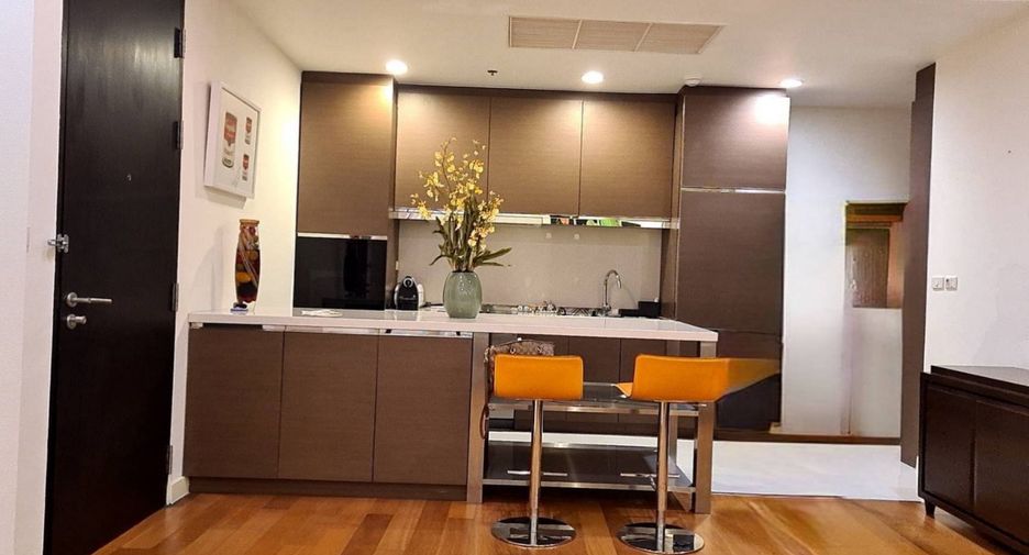 Condo en alquiler de 2 habitaciones en Bang Kho Laem, Bangkok