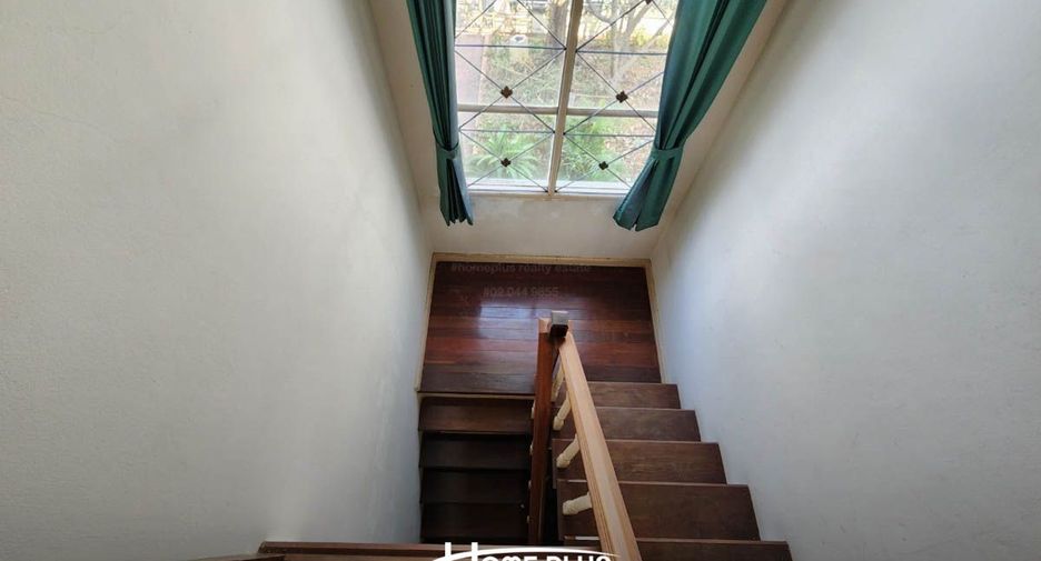 For sale 3 bedrooms house in Bang Khun Thian, Bangkok