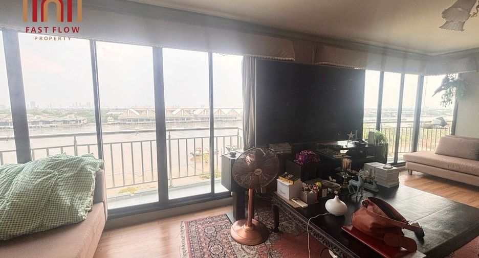 For sale 4 bedrooms condo in Yan Nawa, Bangkok