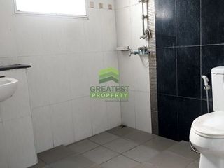 Casa en venta de 4 habitaciones en Krathum Baen, Samut Sakhon