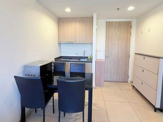 For sale 1 bed condo in South Pattaya, Pattaya