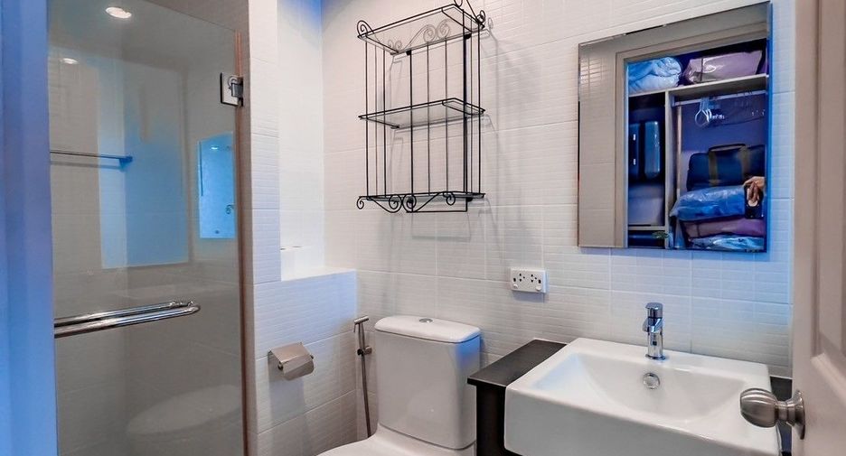 À vendre 1 chambre condo à Lat Phrao, Bangkok