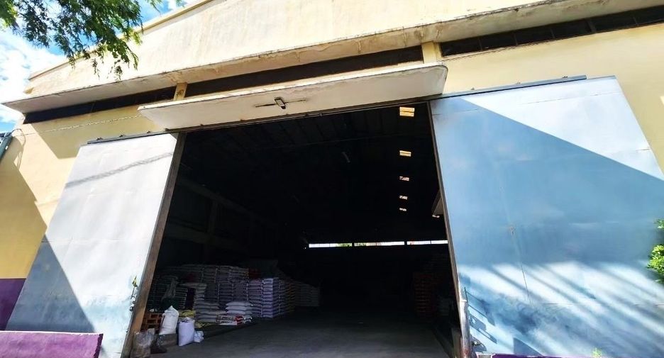 À vendre entrepôt à Phra Pradaeng, Samut Prakan