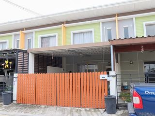For sale 3 bedrooms townhouse in Phan Thong, Chonburi