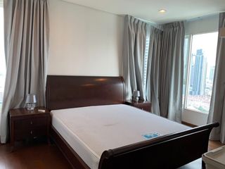 For rent 4 bed condo in Watthana, Bangkok