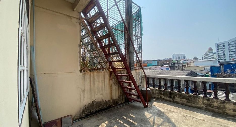 For sale retail Space in Samphanthawong, Bangkok