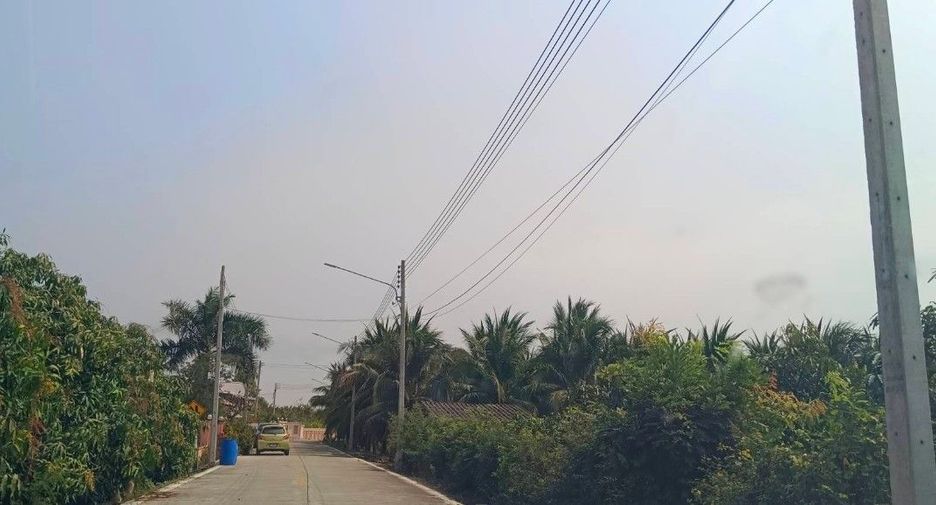 Terreno en venta en Krathum Baen, Samut Sakhon