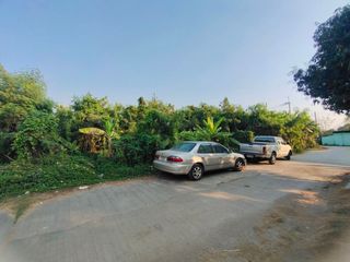 出售 土地 在 Phasi Charoen, 曼谷