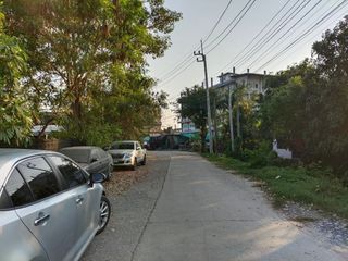 出售 土地 在 Phasi Charoen, 曼谷